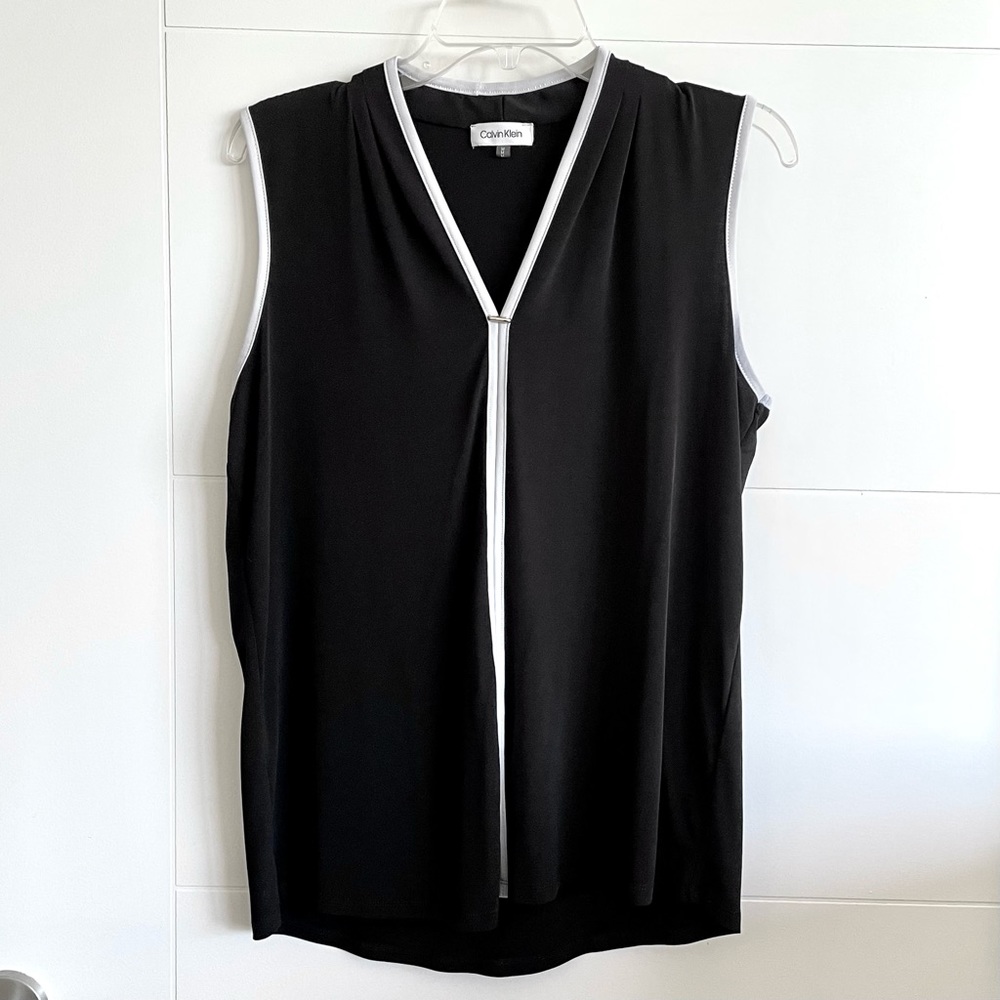 🖤Calvin Klein black & white tank top